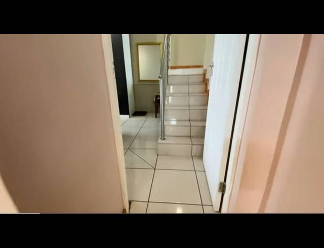 4 BEDROOM HOUSE FOR SALE IN CROSBY